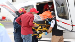 Secretaría de Salud de Hidalgo realiza dos traslados aéreos urgentes para atención especializada