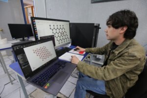 Científico de la UAEH gana el Premio Estatal de la Juventud 2026
